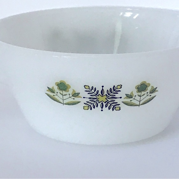 Anchor Hocking Fire King Milk Glass Meadow Green Bar Handle Soup Bowl 70s - Picture 8 of 12